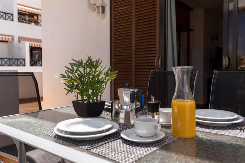 Apartamento Con 2 Terrazas En Los Cristianos 로스크리스티아노스 외부 사진